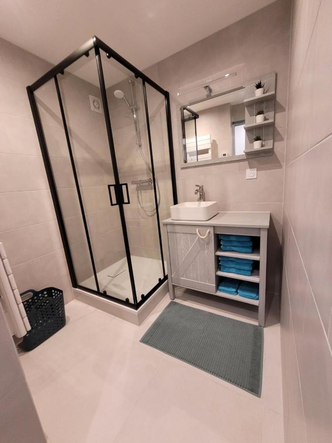 Il Vialetto, Appartement Capri, Spacieux, Tout Confort, Au Calme Jeumont Exterior photo